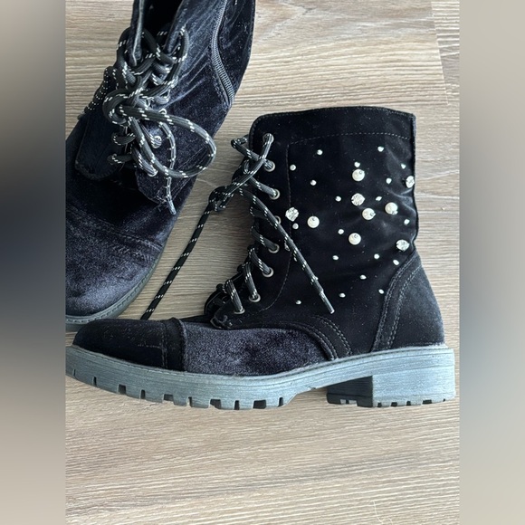 Madden Girl Combat Boots, Women’s, Size 8.5 - Picture 1 of 5